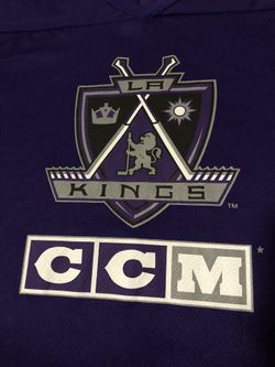 LA KINGS HOCKEY JERSEY 