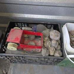 Rock Tumbler And Geos