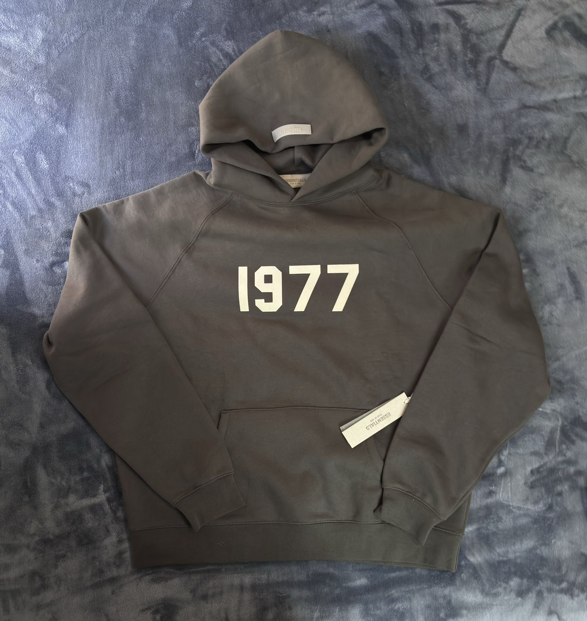 Essentials Hoodie color “Iron”