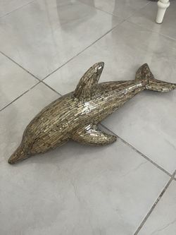 Dolphin Table Decor