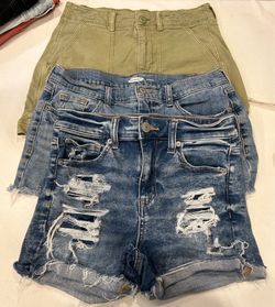 3 pair women’s size 4 shorts