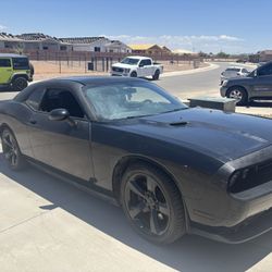 2014 Dodge challenger R/T