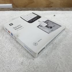 NEW Square Reader for Magstripe lightning charging port SEALED  Pick up in Deer Park, TX 77536 