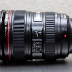 Canon 24-105 f4 IS L series lens