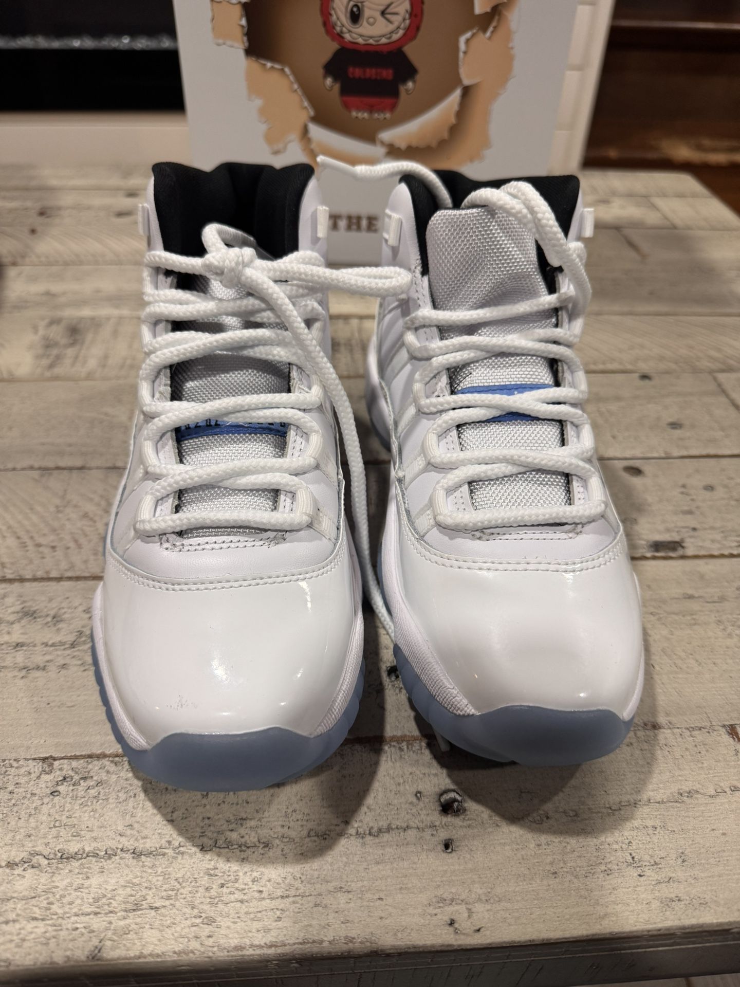 Jordan 11 Retro Legend Blue 