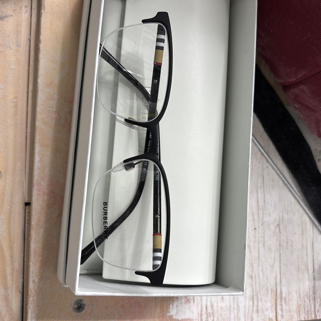 Brand new Burberry glasses