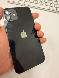 iPhone 12 128GB Unlocked for all carriers