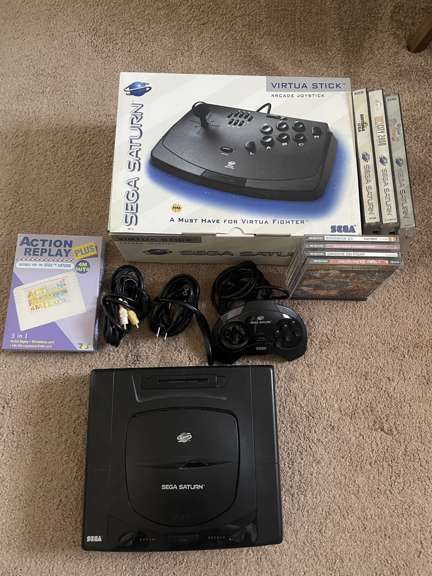 Action Replay Pro Avec OVP Et Anl. Pour Le SEGA SATURN
