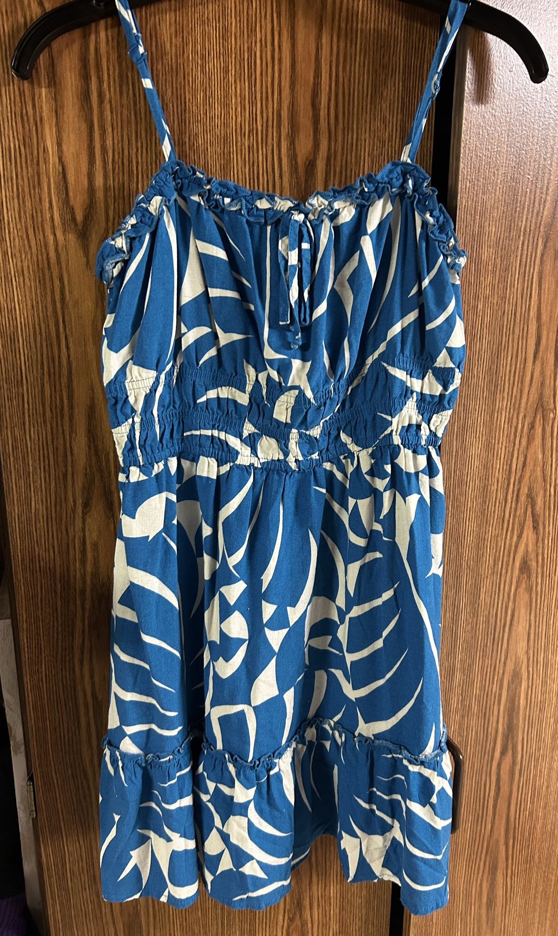 Sundress size medium 