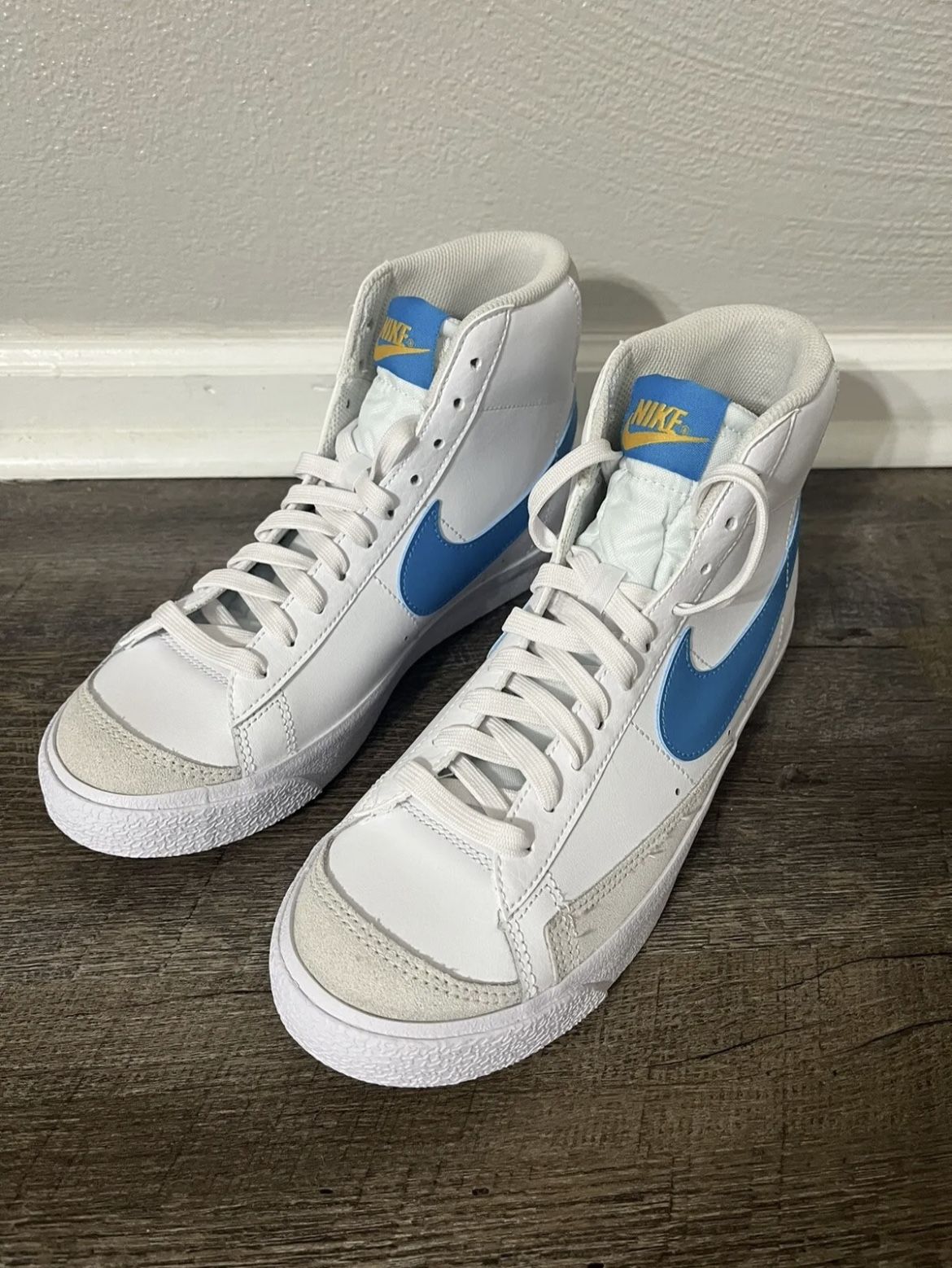 Nike Blazer Mid '77 (GS) White/Blue Sneaker Youth Size 5, 6,