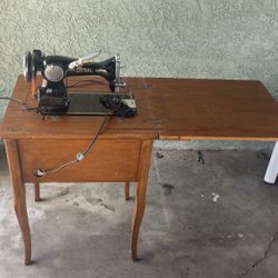 Vintage Sewing Machine