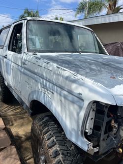 1992 Ford Bronco