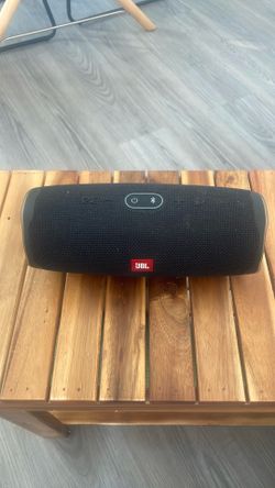 JBL Charge 4