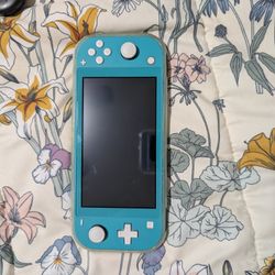 Nintendo Switch Lite With Case