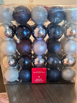 Shatter-Resistant Christmas Ornament Set
