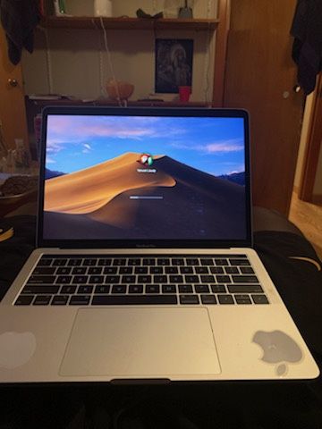 MacBook