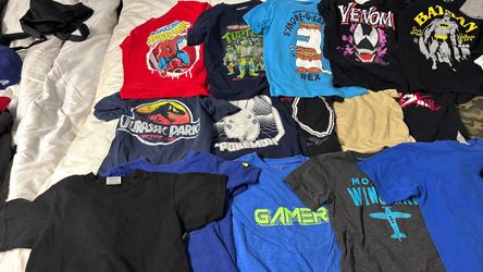 Kids T-shirts 5-6 year old