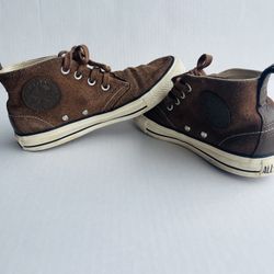 Converse Chuck Taylor all Star Sneaker SZ 5.5(M) 7.5 (W) UNISEX