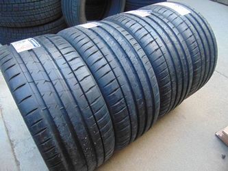 4 New 235 35 20 Michelin Pilot Sport 4S AC Tires 92Y TESLA *2023/2024