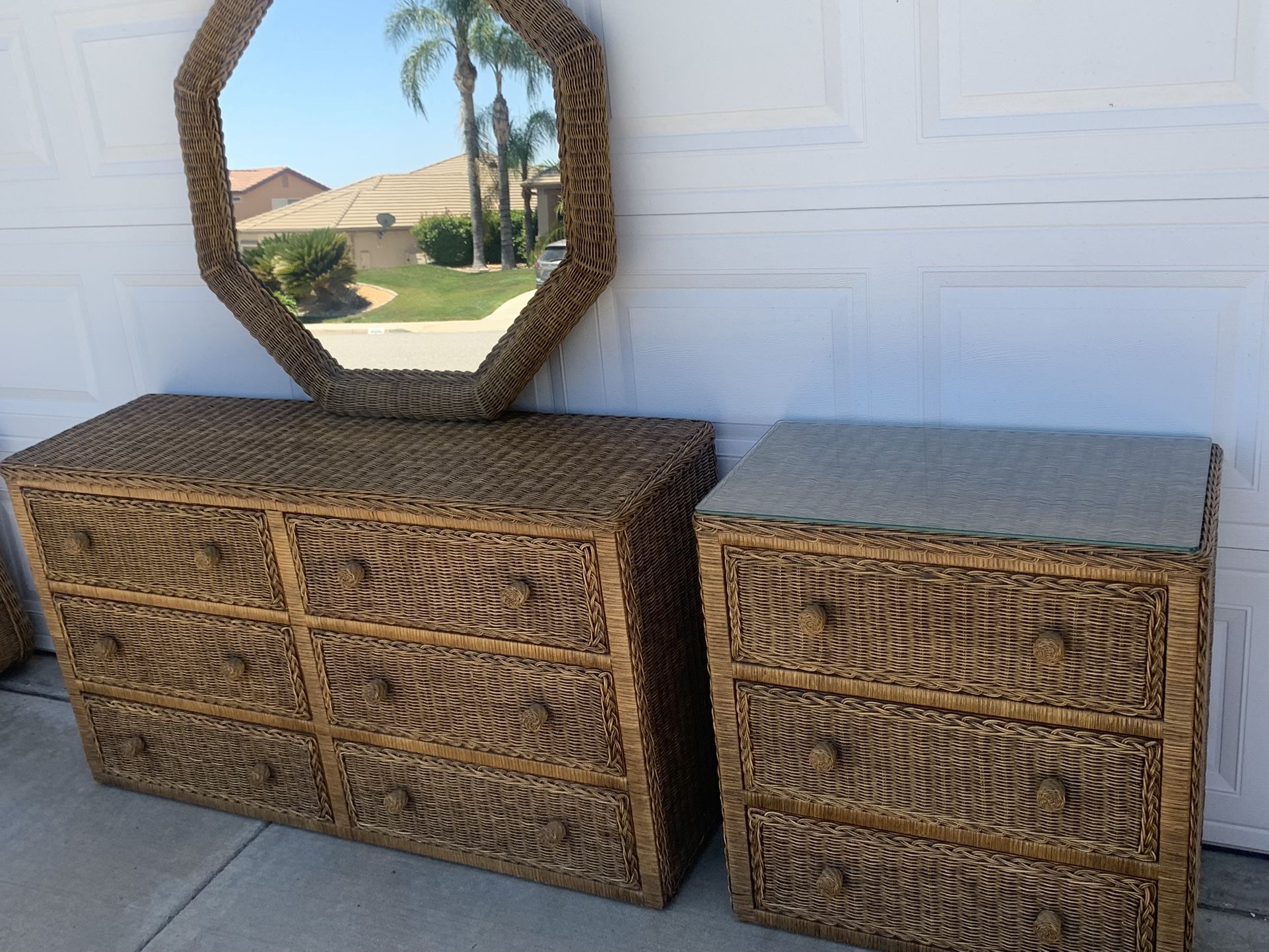 Dresser Hanging Mirror Bedside Table