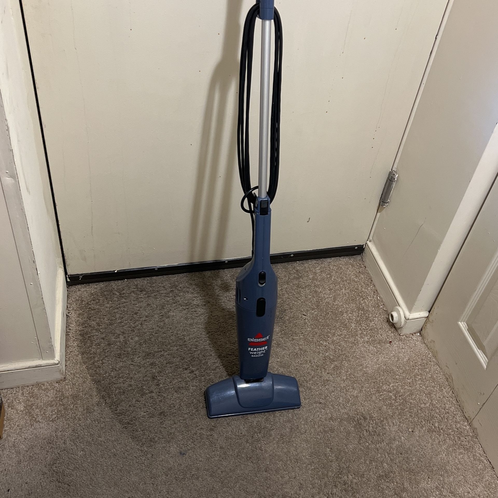 Bissell Vacuum Cleaner 