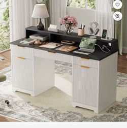 New desk