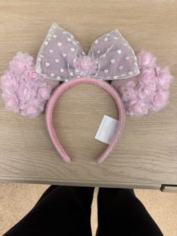 Authentic Minnie Mouse ears