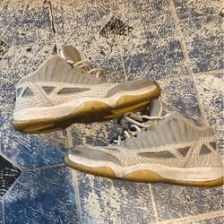 Jordan 11 Low Size 11