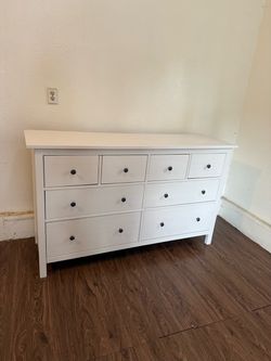 IKEA Family price HEMNES 8-drawer dresser, white stain, 63x37 3/4 "