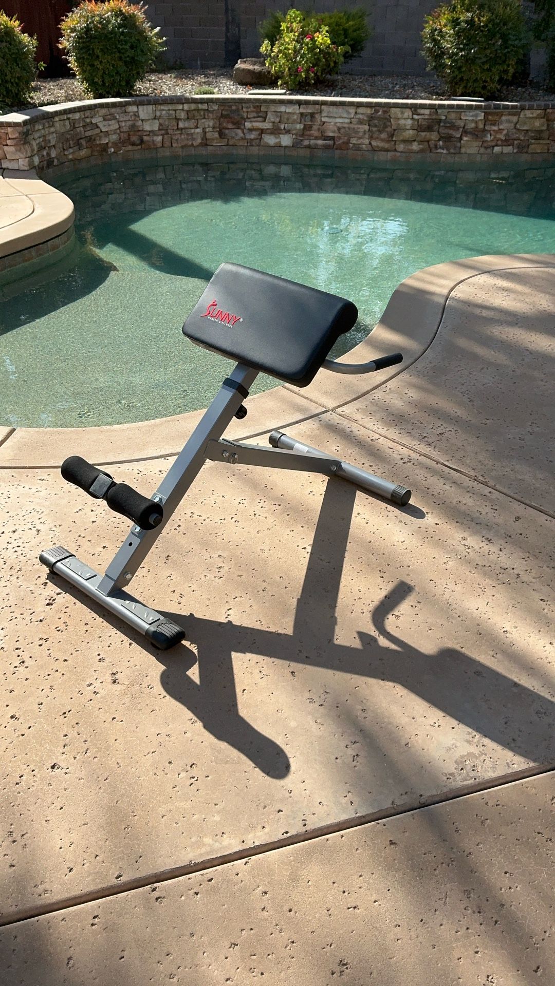 Reverse Hyper-back extension