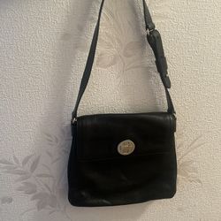 Black Leather Kate Spade Purse in great condition