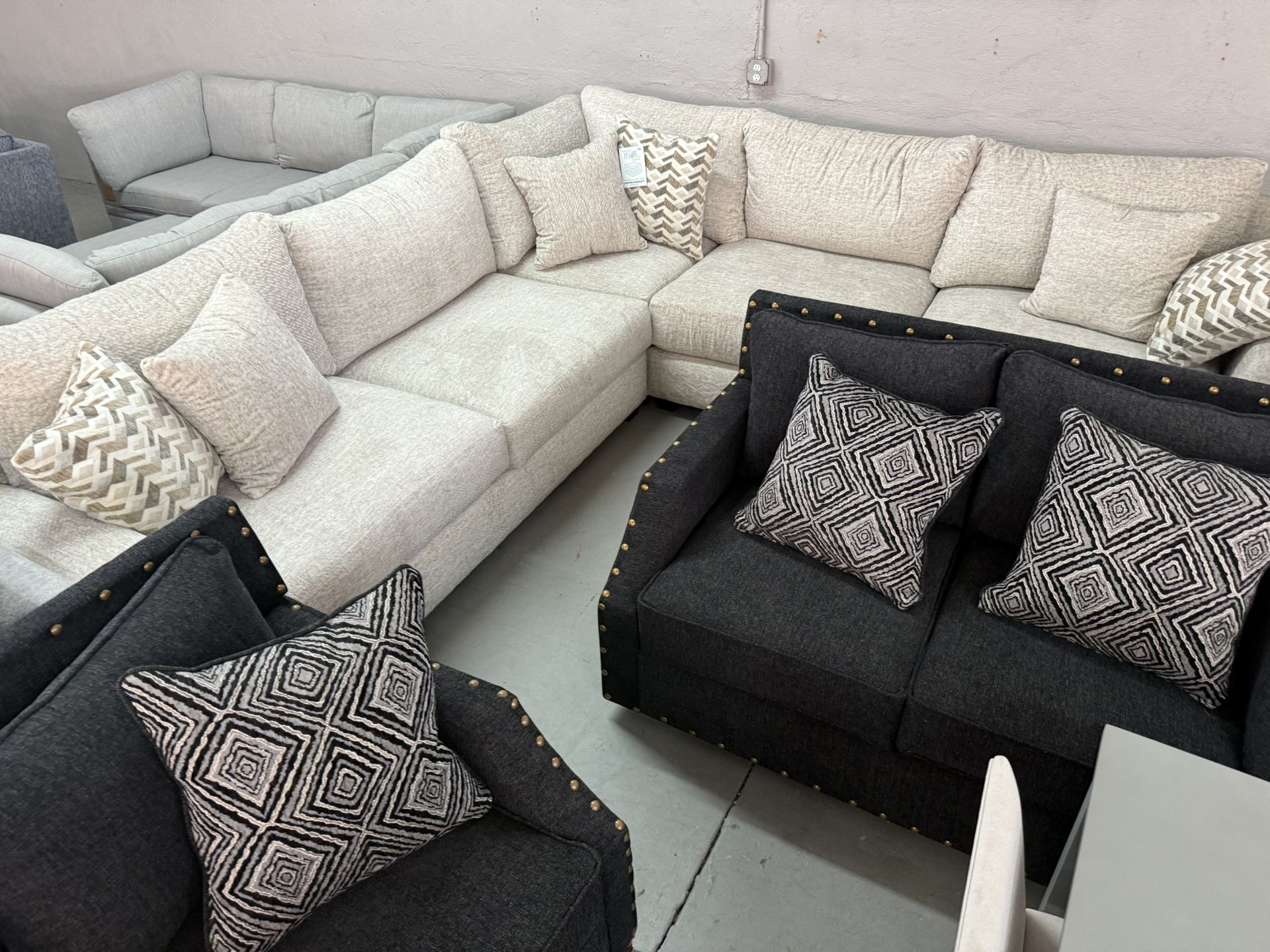 SOFA SETS SECTIONAL
