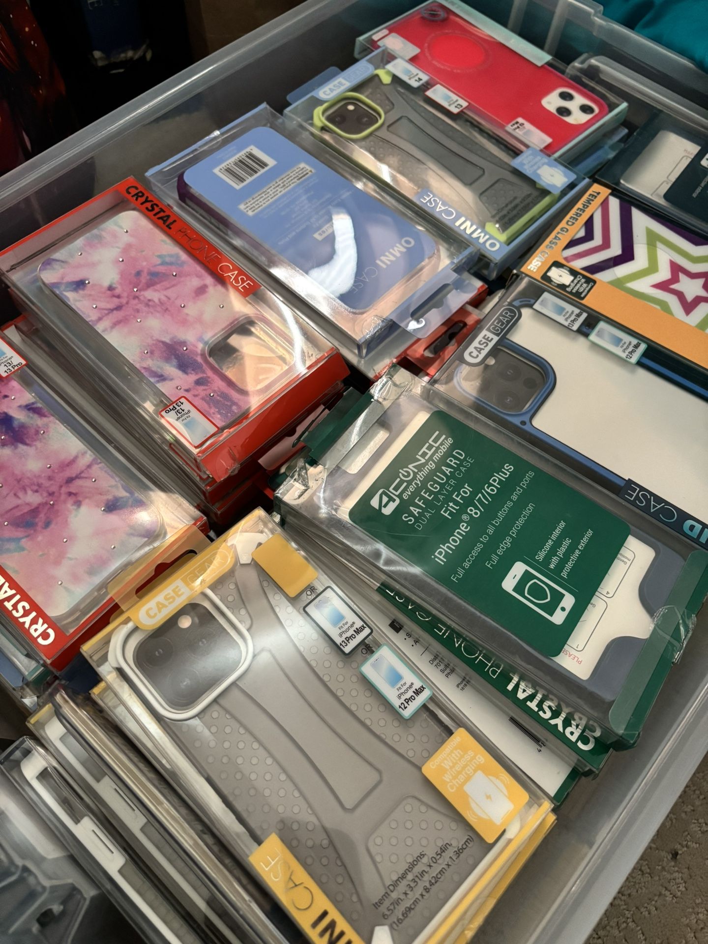 OVER 100 BRAND NEW IPHONE CASES!!!