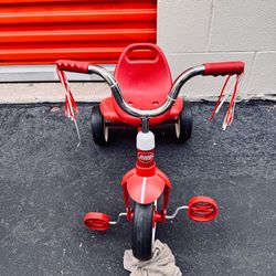 Radio Flyer Kids Tricycle Red Classic Ride On Bike