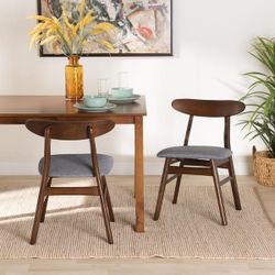 Set Of 2 Dining Chairs **READ DESCRIPTIONS**