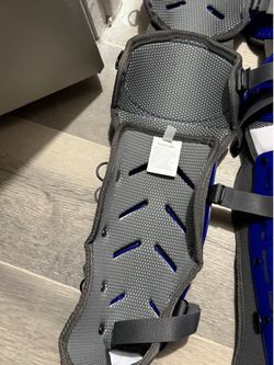 Baseball catchers shin guards