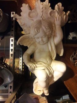 Cherub decor