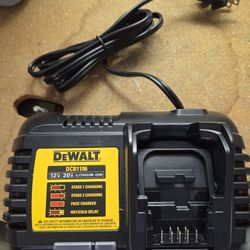 DeWalt Battery Charger DCB1106, 6 Amps