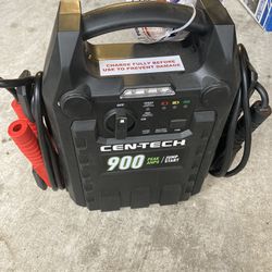 Cen-Tech 900 Battery Auto Jumper