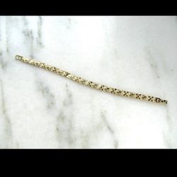14kt Solid Gold Nugget Bracelet  7"   8 grams Excellent Condition 14 kt  