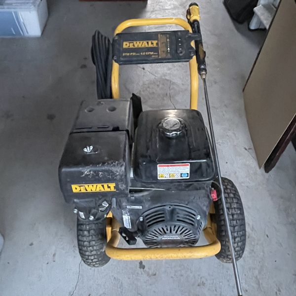 DeWalt DP3750 3750 PSI Gas Pressure Washer With 13HP Honda Engine for