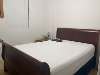 Full-Bed Frame