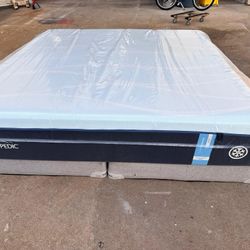 King Matress Tempurpidec Luxe  freeze Soft 1 .0