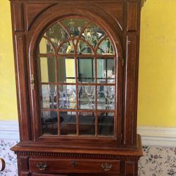Dining Room Furniture 