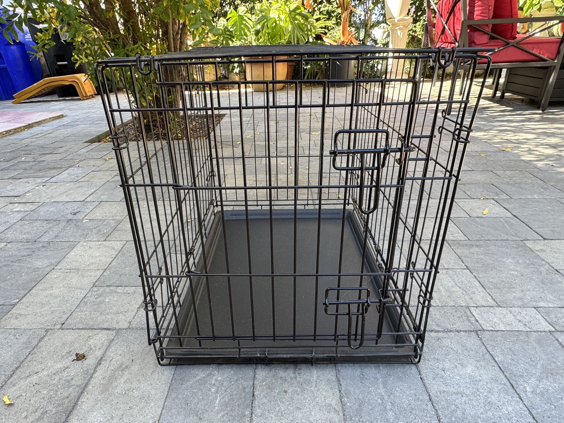 Small Dog Crate 