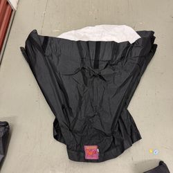 Studio Equipment : 2 Chimera Soft boxe, 1 Photodex  & Auto Lightstand