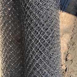 Galvanized Fence 4’x25’