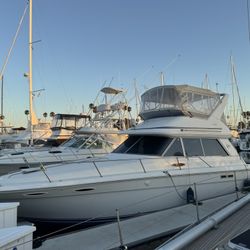1992 Sea Ray 37’ Flybridge