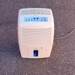 Dehumidifier 