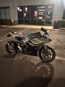 Yamaha 2018 Sport Motorcycle
